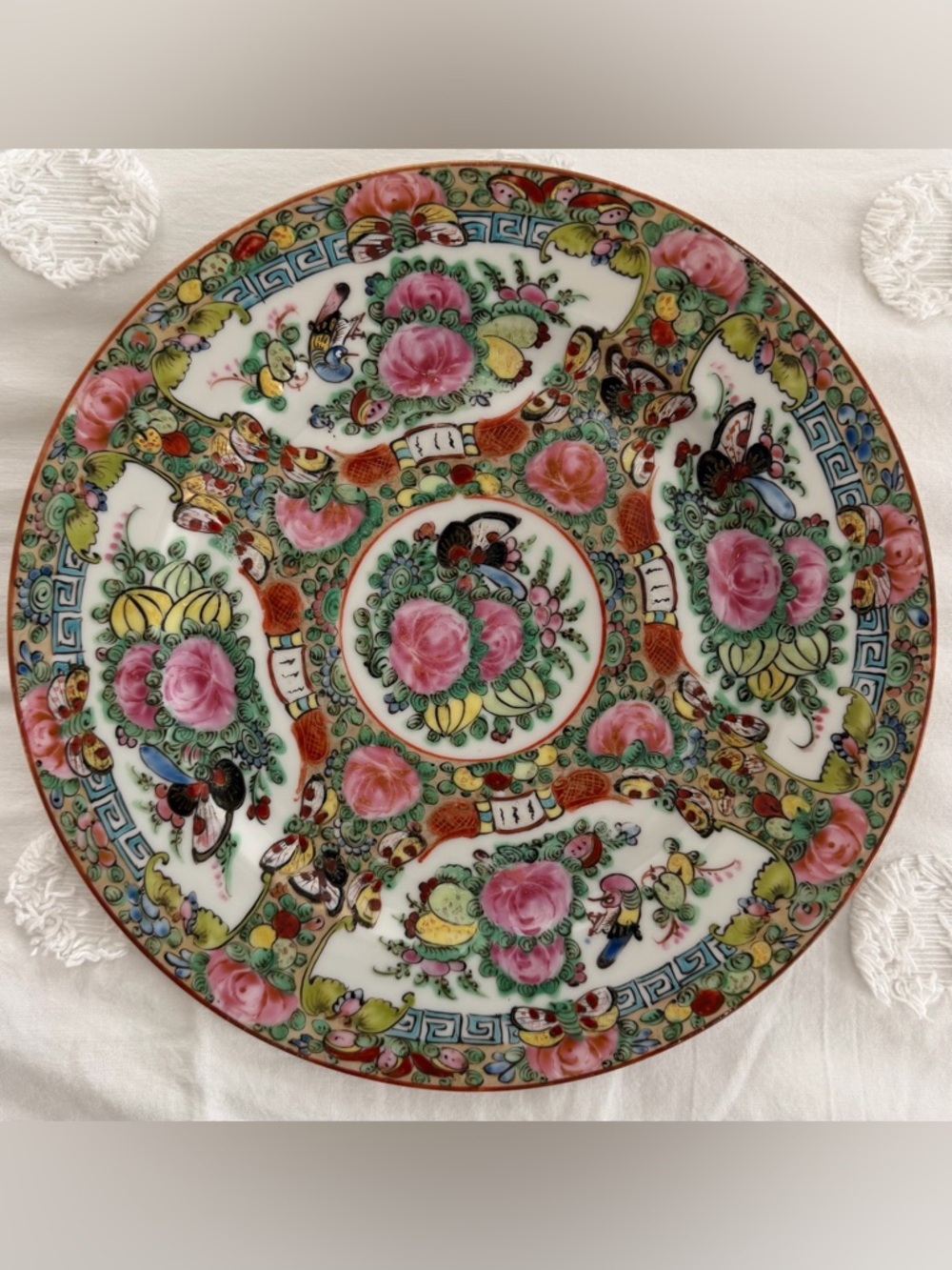 Antique Vintage Chinese Famille Rose Medallion Porcelain Plate - 9.8”